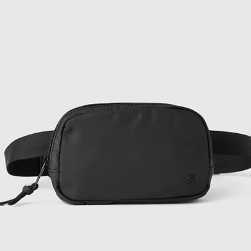 Gap Belt Bag NWT Black